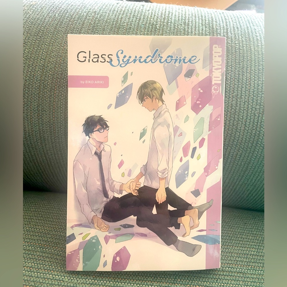 Glass Syndrome manga by Eiko Ariki